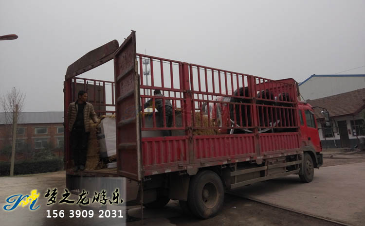 電瓶碰碰車，和諧號(hào)軌道小火車發(fā)貨